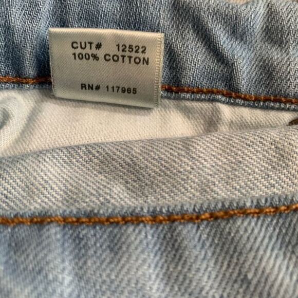 J Brand Aidan Distressed Boyfriend Jeans Light Wash Relaxed Fit Denim Size 28 - Picture 6 of 9